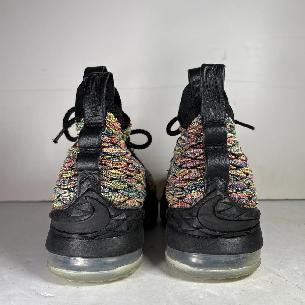 Size 5Y Nike LeBron 15 Four Horsemen (GS)‎ Sneakers 922811-901